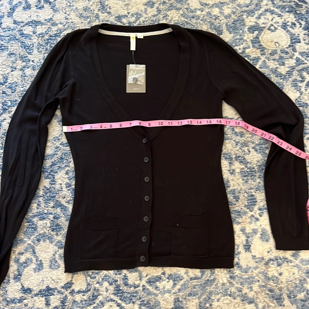 Anthropologie sweater size M NWT